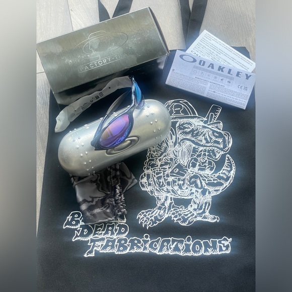 NEW 2024 BRAIN DEAD X OAKLEY Eye Jacket Prizm Violet Lens W/Brain Dead TOTE BAG! - Picture 3 of 11